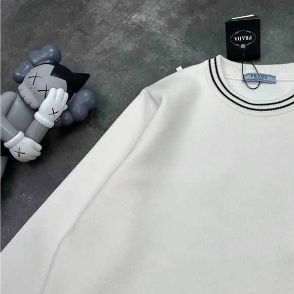 Prada Women's White Sweater with Black Accents - Picture 3 of 6